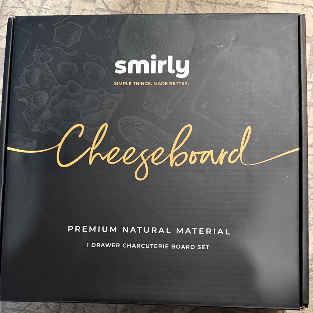 Smirly Cheeseboard Set